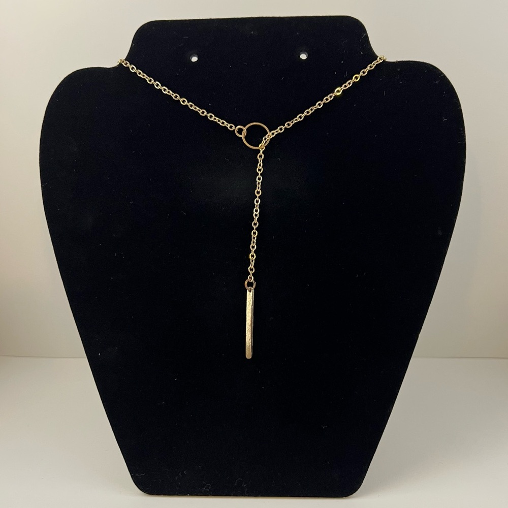 Gold Tone Lariat Necklace